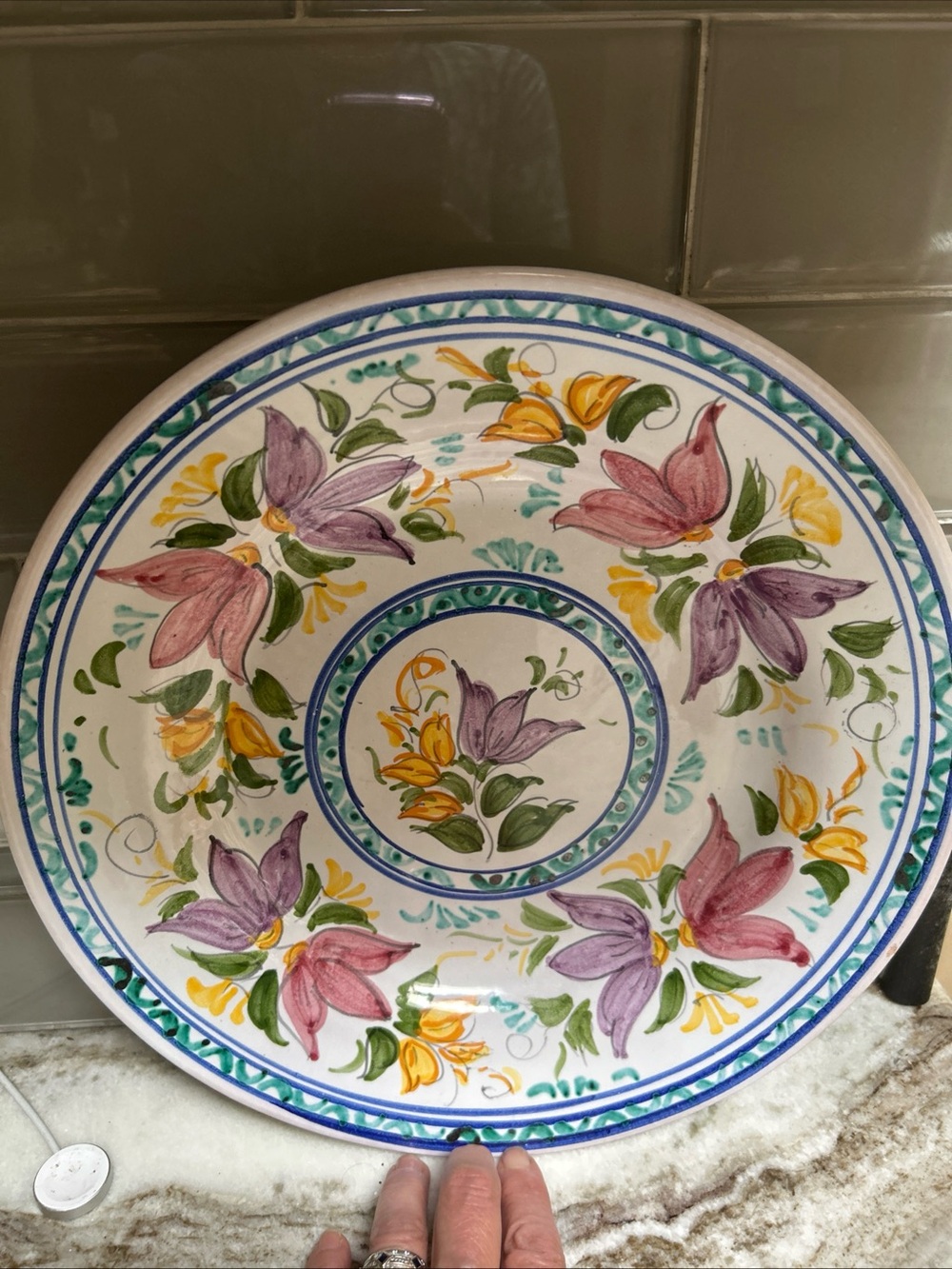 Italian Majolica Floral Wall Plate, Hand Painted Dipinto A Mano Italy 12 in